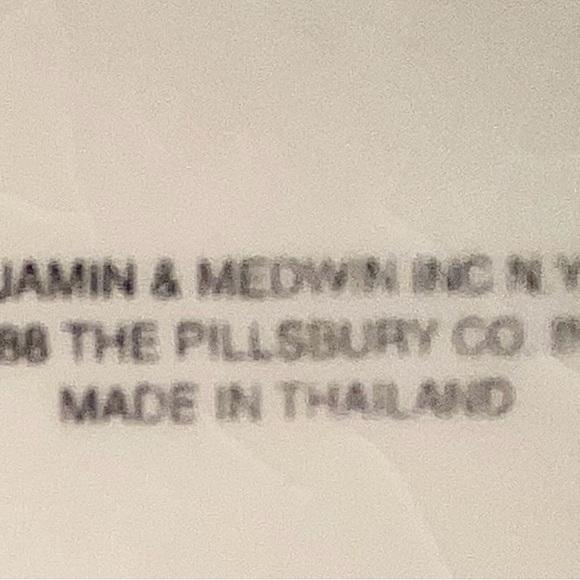 Pillsbury dough boy cookie jar with matching salt and pepper shakers - Picture 6 of 7